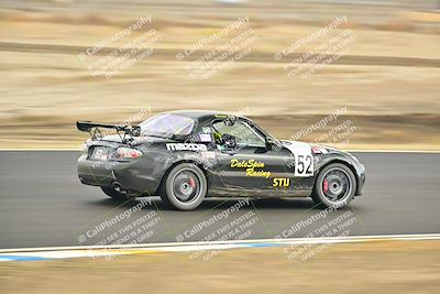 media/Jan-26-2025-CalClub SCCA (Sun) [[cfcea7df88]]/Group 1/Race/